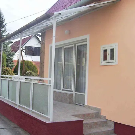 In Balatonmariafuerdo 19196 Apartament