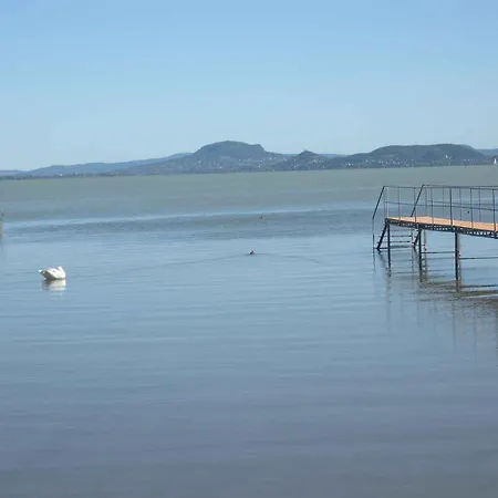 Apartament In Balatonmariafuerdo 19196 *