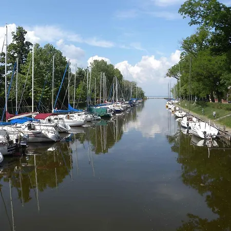 Apartament In Balatonmariafuerdo 19196