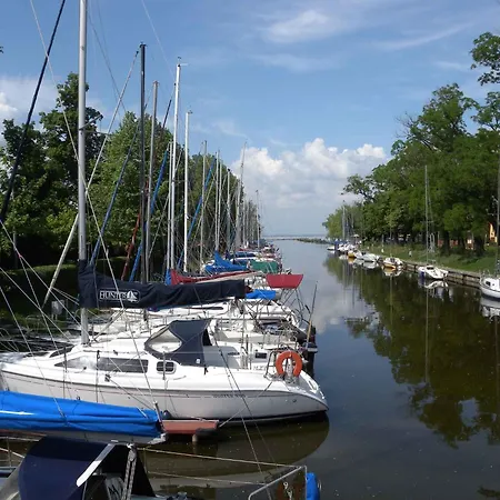 In 19196 Apartment Balatonmariafurdo