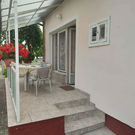 Apartament In Balatonmariafuerdo 19196 Balatonkeresztúr