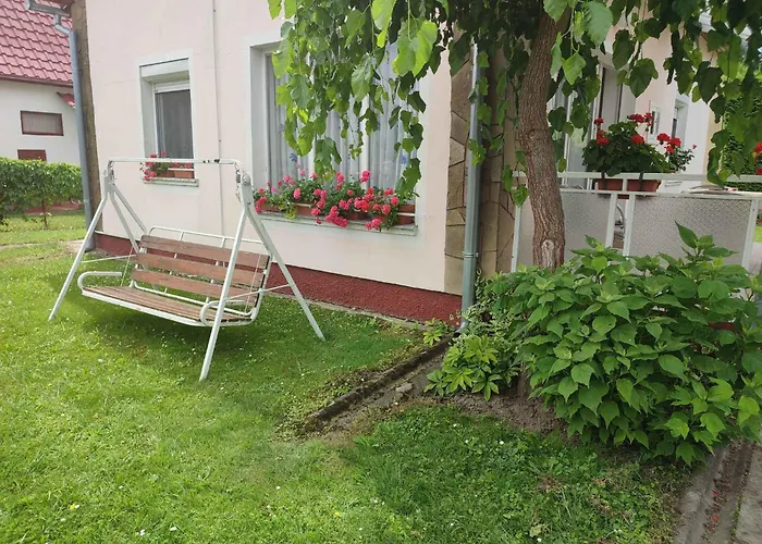 In 19196 Balatonmáriafürdő