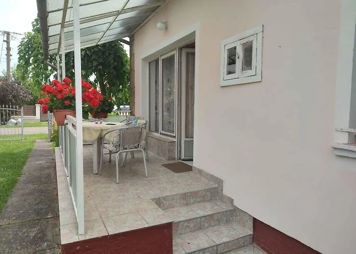 Appartement In 19196 Balatonmáriafürdő